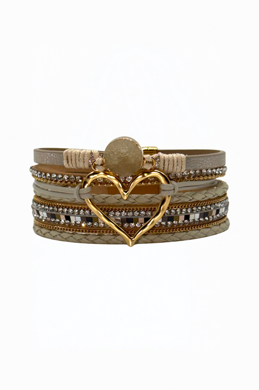 Hearts A Flutter Bracelet – Gold